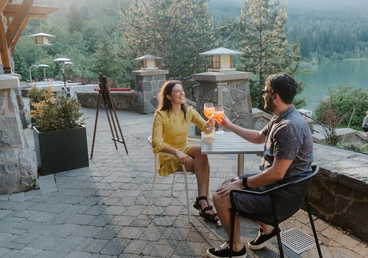 **** Resort Nita Lake Lodge Whistler Canada
