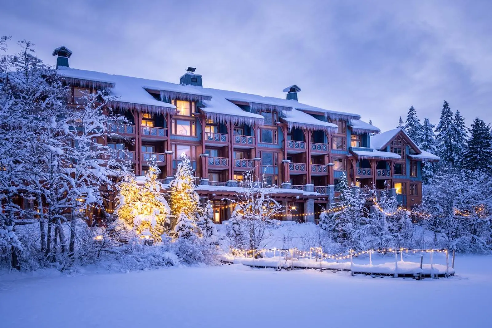 Nita Lake Lodge Whistler 4*,
